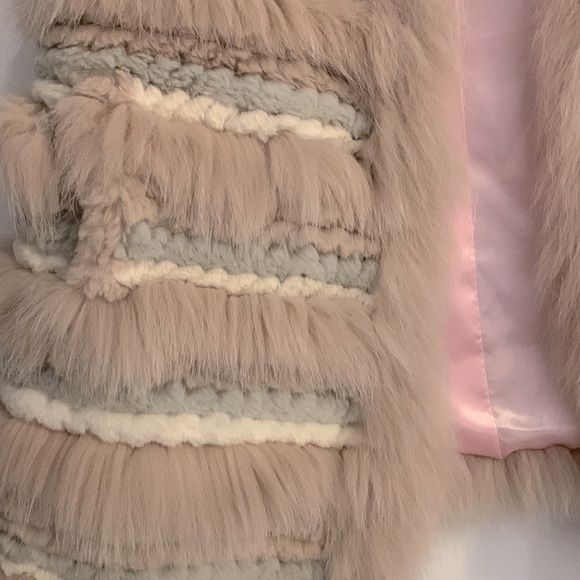 Real Pink Fur Vest - Picture 3 of 9